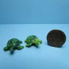 Dollhouse Miniature Turtle Garden Statues Set of 2 MUL5623