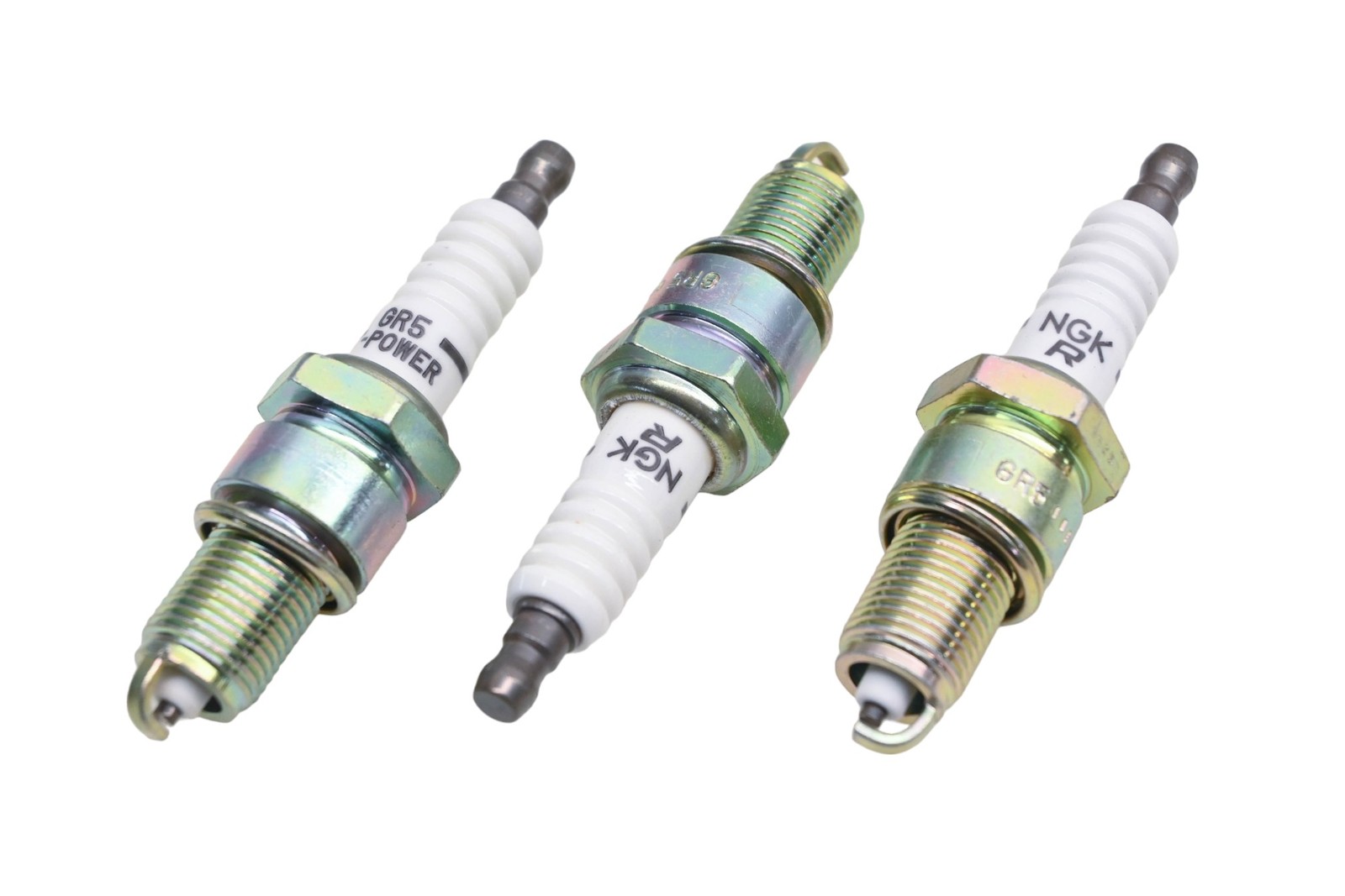 NGK GR5 V-Power Spark Plugs Qty 3 NOS