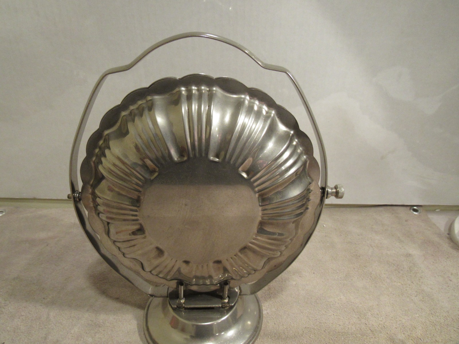 Vintage Serving Tray Silver Metal Folding 3-Tier Dessert Clamshell Serving Tray