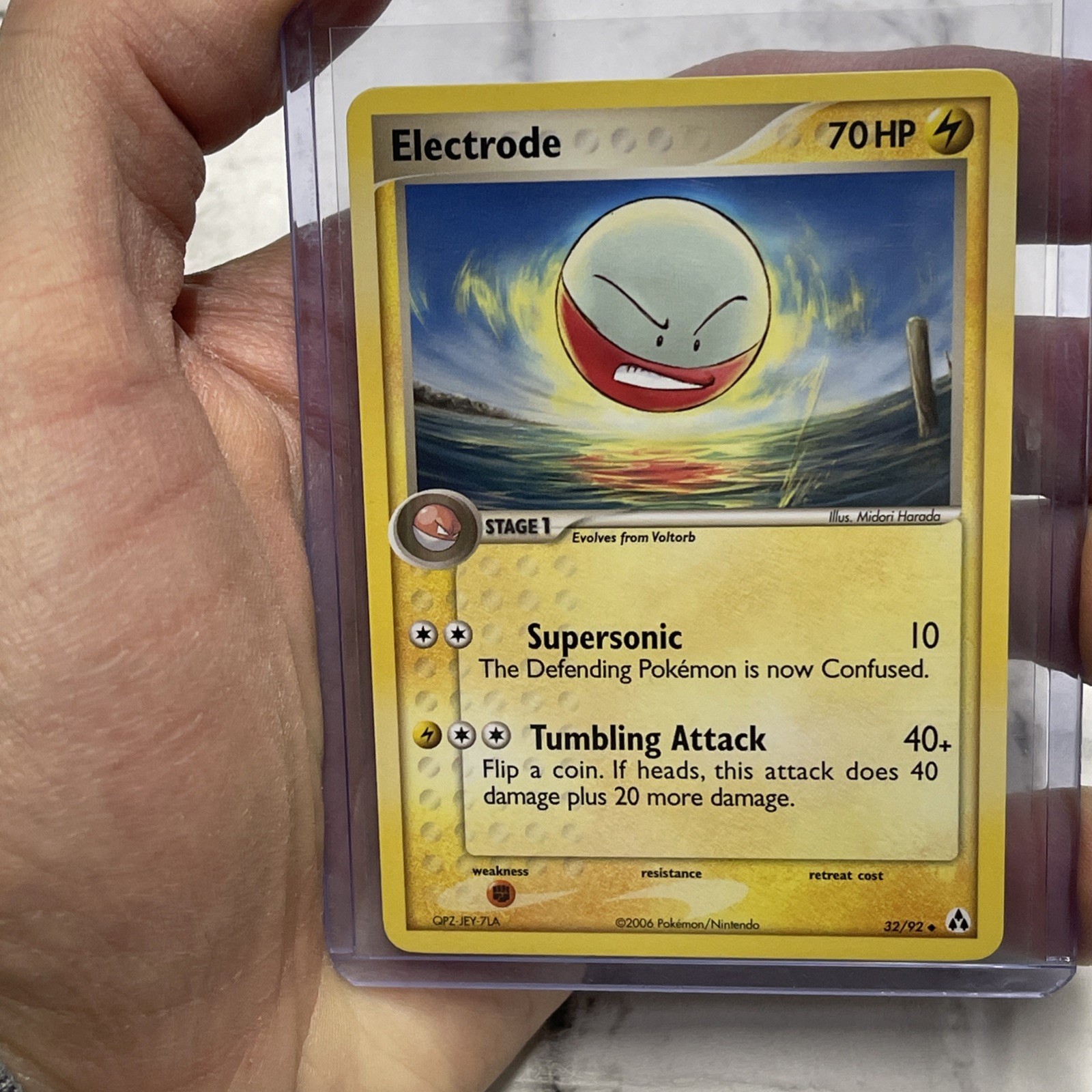 Pokemon Electrode 32/92 Ex Legend Maker 2006 NM Near Mint Nintendo Card Uncommon