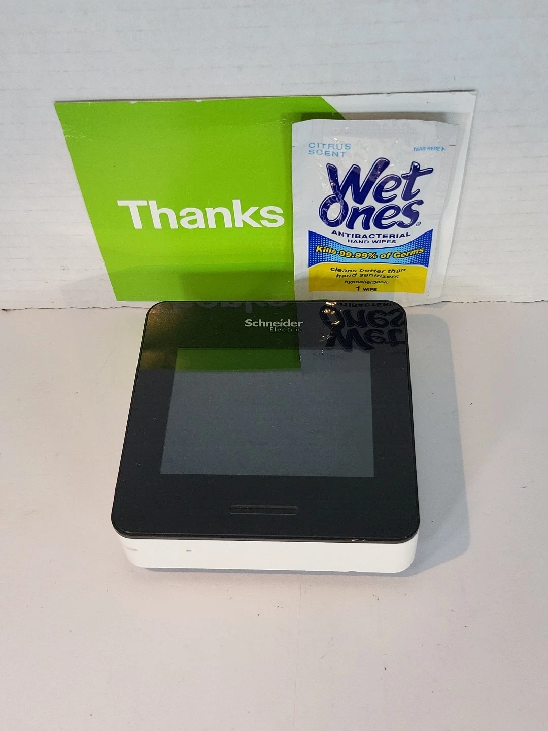 Schneider Electric Wiser Air Touchscreen Home Wifi Smart Programmable Thermostat