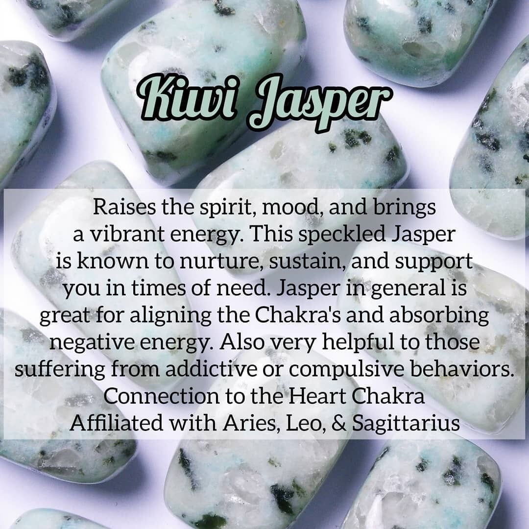 Kiwi Jasper Chunky Statement Toggle Necklace - image 6