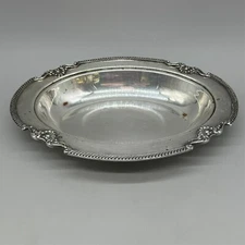 Sheets Rockford Vintage Serving Dish Decorative 159 York Heavy Silver Plate