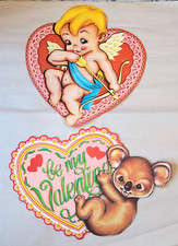 VTG 1983 Beistle Valentine's Day Cardboard Decorations, Lot of 2