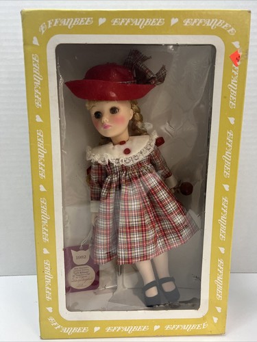 Vintage Effanbee 1982 Limited Edition Bea Sydell's Li'L Kitten as Teacher's Pet
