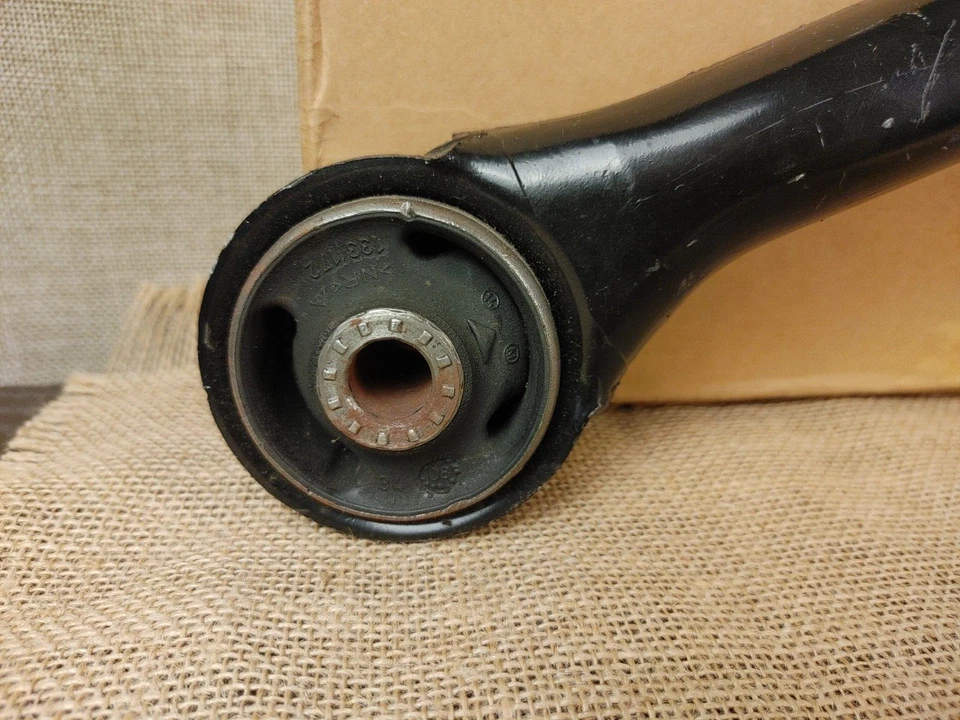 Brazo de control de suspensión delantero derecho inferior Motorcraft MCSOE-57 98-03 Ford Taurus Foto 2 de 4