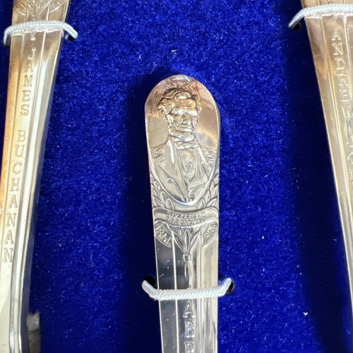 Vintage William Rogers 34 Presidents Commemorative Spoons Collection With CASE - Picture 8 of 21