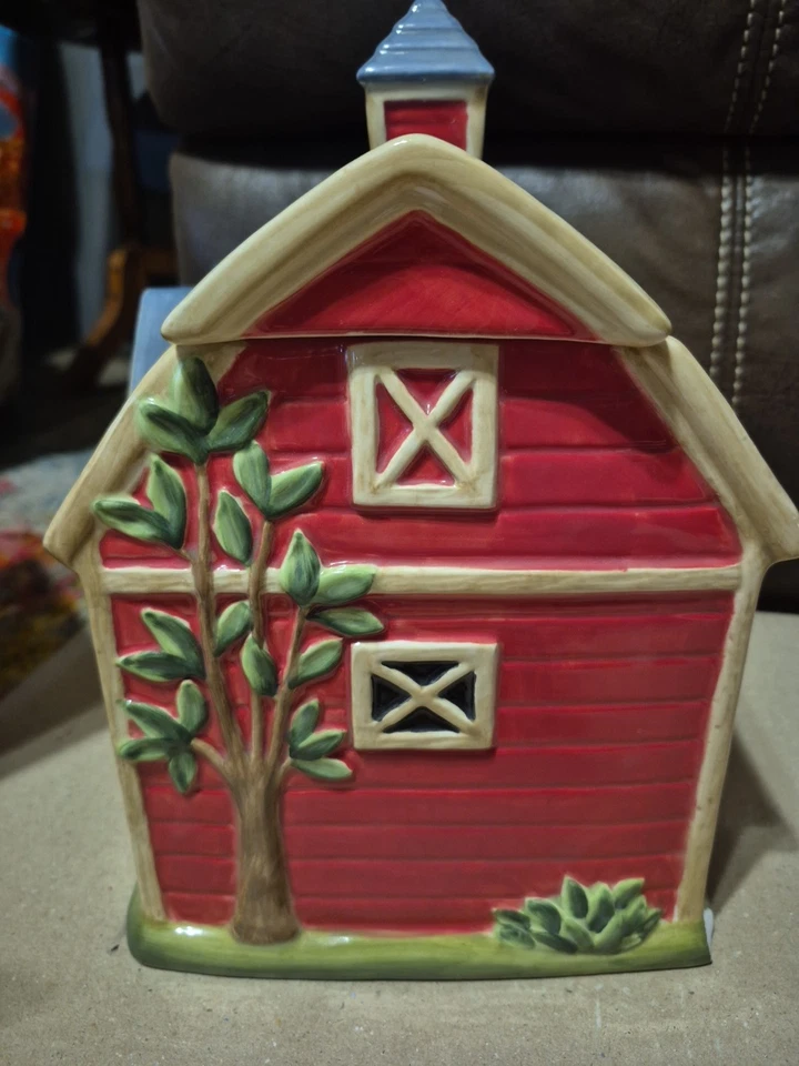 Tarro de galletas de granero 3D Clover Farm Horse pequeño chip que se muestra en la foto único Foto 2 de 4