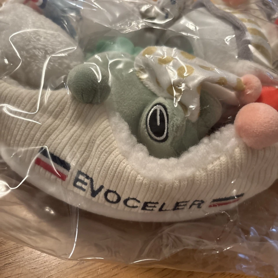 Evoceler 3-in-1 Baby Crib Mobile, with an Extra Detachable Mobile Set & 2 Chew T - Image 2 of 4