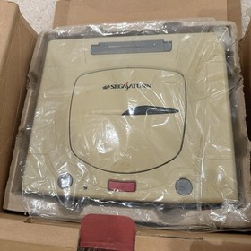 Sega Saturn HST-0014 white Japanese console system complete in box US Seller