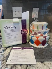 Scentsy It's a Party full size oil/wax warmer Super cute new in box