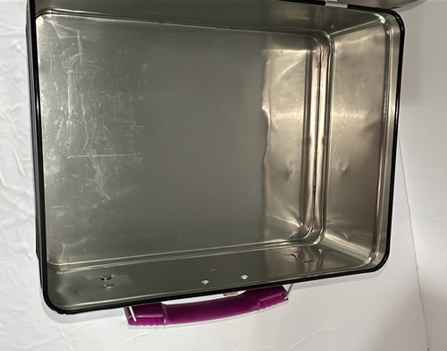 Killer Klowns From Outer Space Tin Horror Lunch Box - Spirit Halloween 2022 - Picture 11 of 24