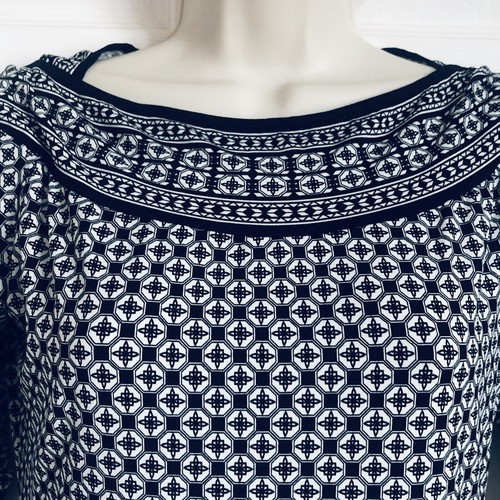 Max Studio Designer Dress Black White Geometric Print Lightweight Size S UK 8 - Picture 2 of 8
