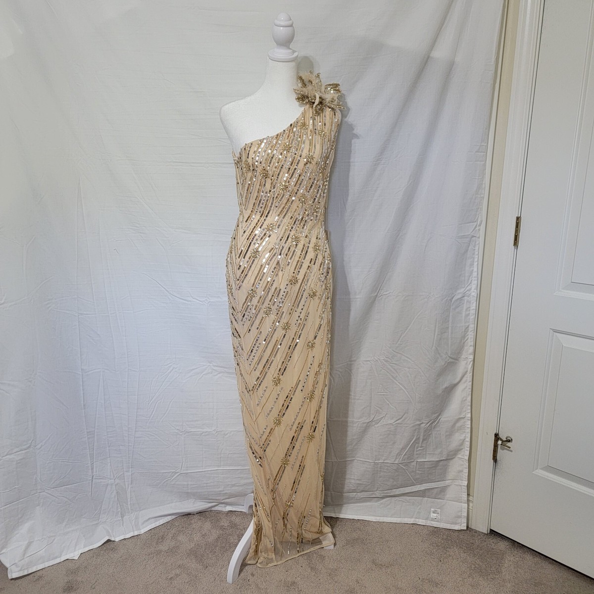Mac Duggal◆Embellished Floral 花柄 装飾 ガウン Mac Duggal Embellished Floral Detail One Shoulder Gown