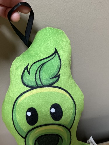 Rare Plants Vs Zombies Peashooter Plush Stuffed Animal Pillow Sega Prize PvZ 11" - Picture 2 of 7