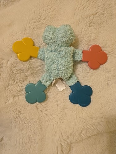 Munchkin Frog Vintage Rattle Teether Teething Stuffed Plush Baby Toy - Picture 6 of 7