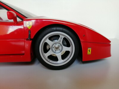 Maquette Pocher 1/8 – Ferrari F40 LM, Testarossa, Porsche, Dodge Charger R/T – à Monter