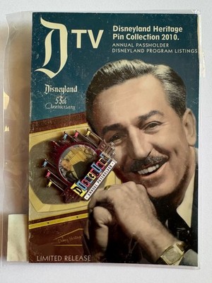 DISNEYLAND HERITAGE PIN 2010 ANNUAL PASSHOLDER LIMITED RELEASE NEW WALT PHOTO