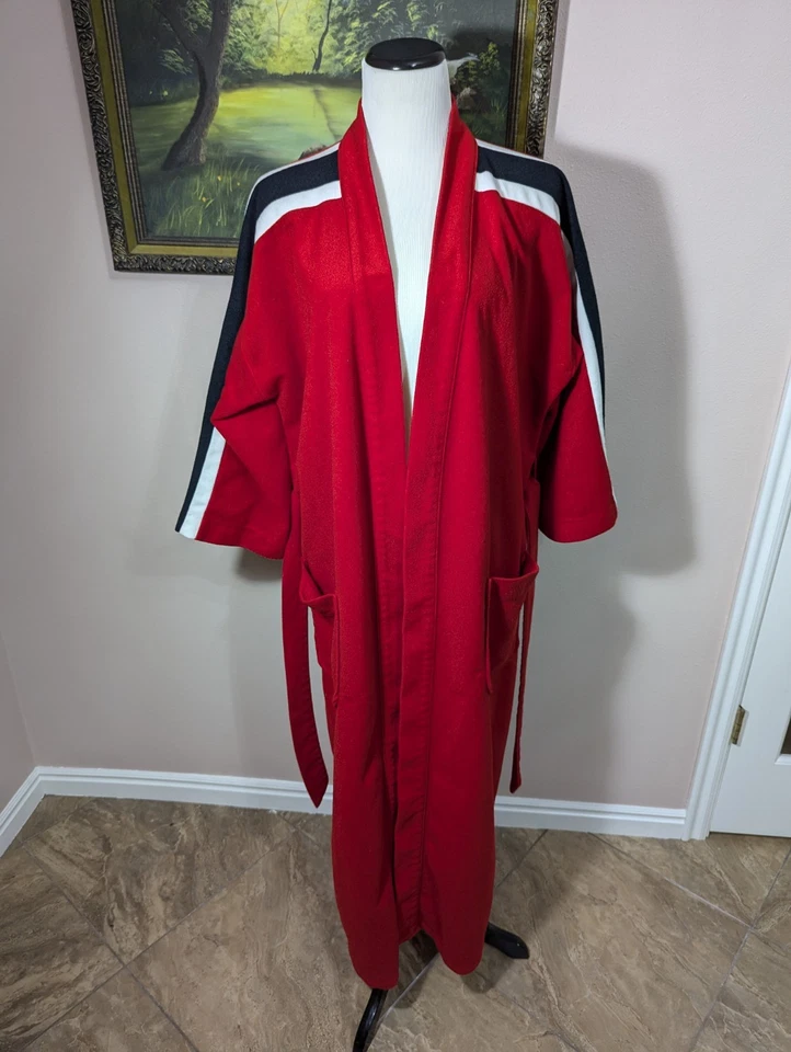 Bata de fieltro roja vintage para hombre en casa - talla única Foto 2 de 4