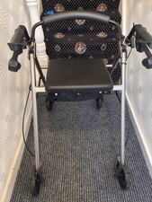 ROLLATOR  FOR TALL PERSON - INCLUDES SEAT