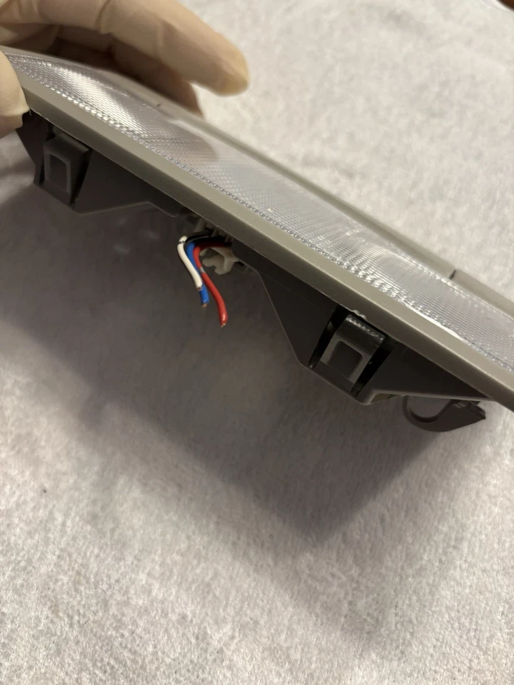 2005-2012 Toyota Avalon Overhead Dome Map Light Reading Lamp Console OEM - Image 3 of 4