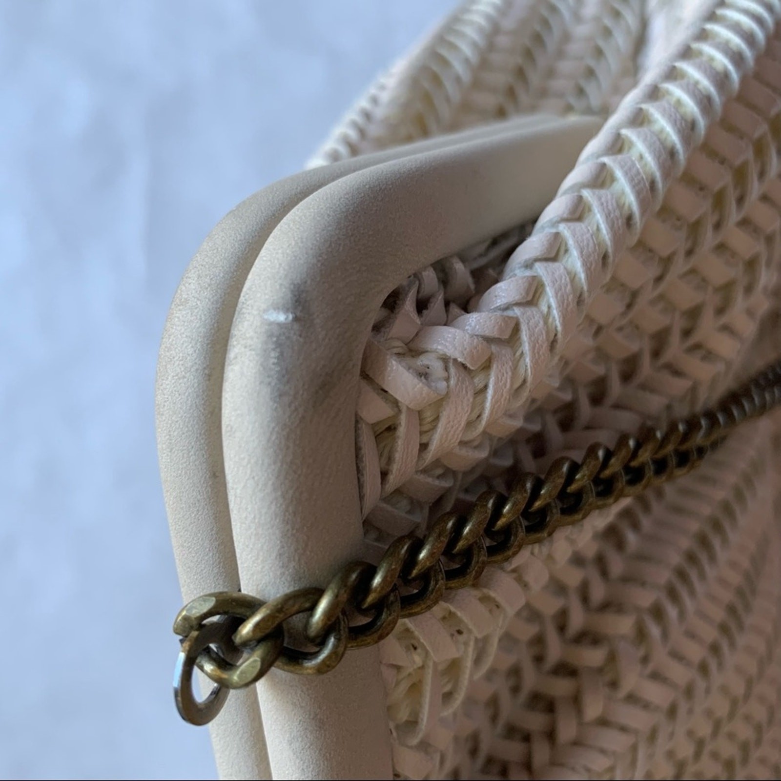 Universal Thread Woven White Chain Crossbody - image 5