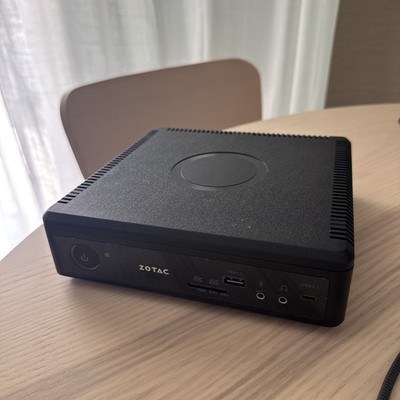 Zotak ZBOX - EN1060K Gaming Mini PC Intel Core I5 7600 16GB RAM