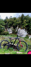 GT Full Suspension Mountain Bike 27.5in L Black/Red Hydraulic Disc Brakes