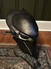 Sideshow Predators Falconer Life-Size 1:1 Mask Helmet  KNB EFX Rare