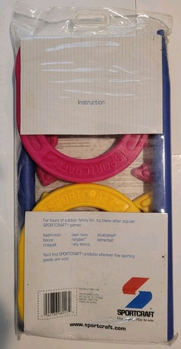 Vintage Sportcraft Horseshoe Set 4 Shoes 2 Stakes Lightweight PVC New and Sealed - Picture 2 of 2
