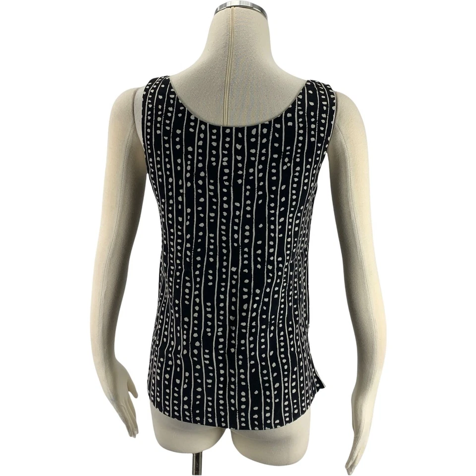 Blusa sin mangas forrada de seda DONCASTER XS negra a lunares Foto 3 de 4