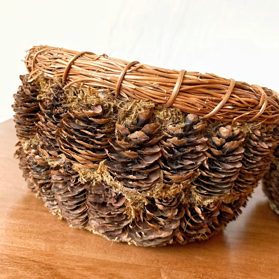 Set of 2 Vintage Woodland Rustic Pine Cone & Moss Covered Woven Baskets - Image 4 of 4