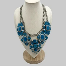 Faux Turquoise Flower Shaped Rhinestone Statement Necklace