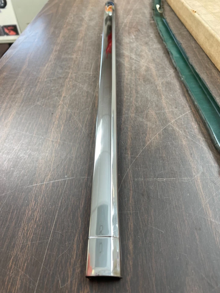 Oldsmobile F85 Cutlass 1970 1971 1972 4 puertas parte superior trasera ventana moldura nos gm Foto 3 de 4