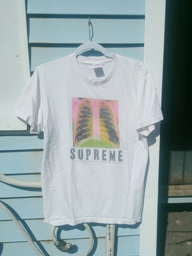 supreme lungs tee