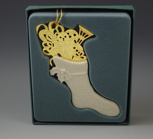 LENOX MADE IN USA GOLD STOCKING ORNAMENT BONE CHINA BOXED - Picture 2 of 4