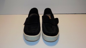womens black velcro sneakers