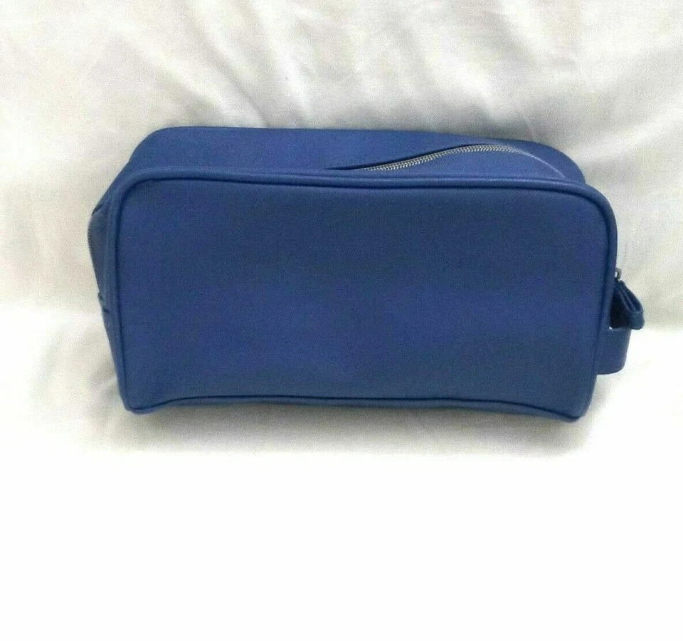 Bloomingdales蓝色人造萨菲亚诺皮革盥洗包 — 第 2/4 张图片