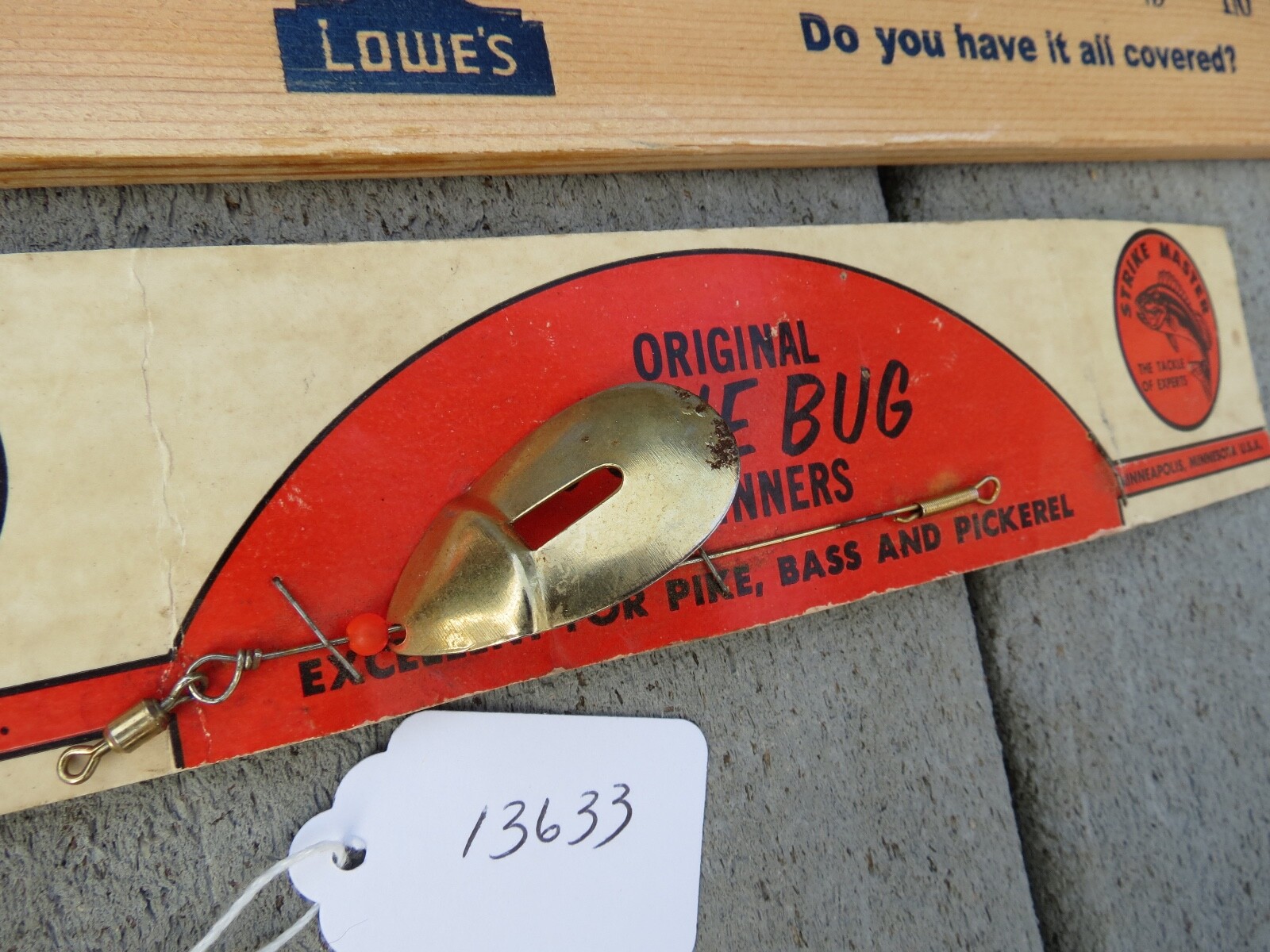 Vintage Strike Master June Bug fishing lure (lot#13633)