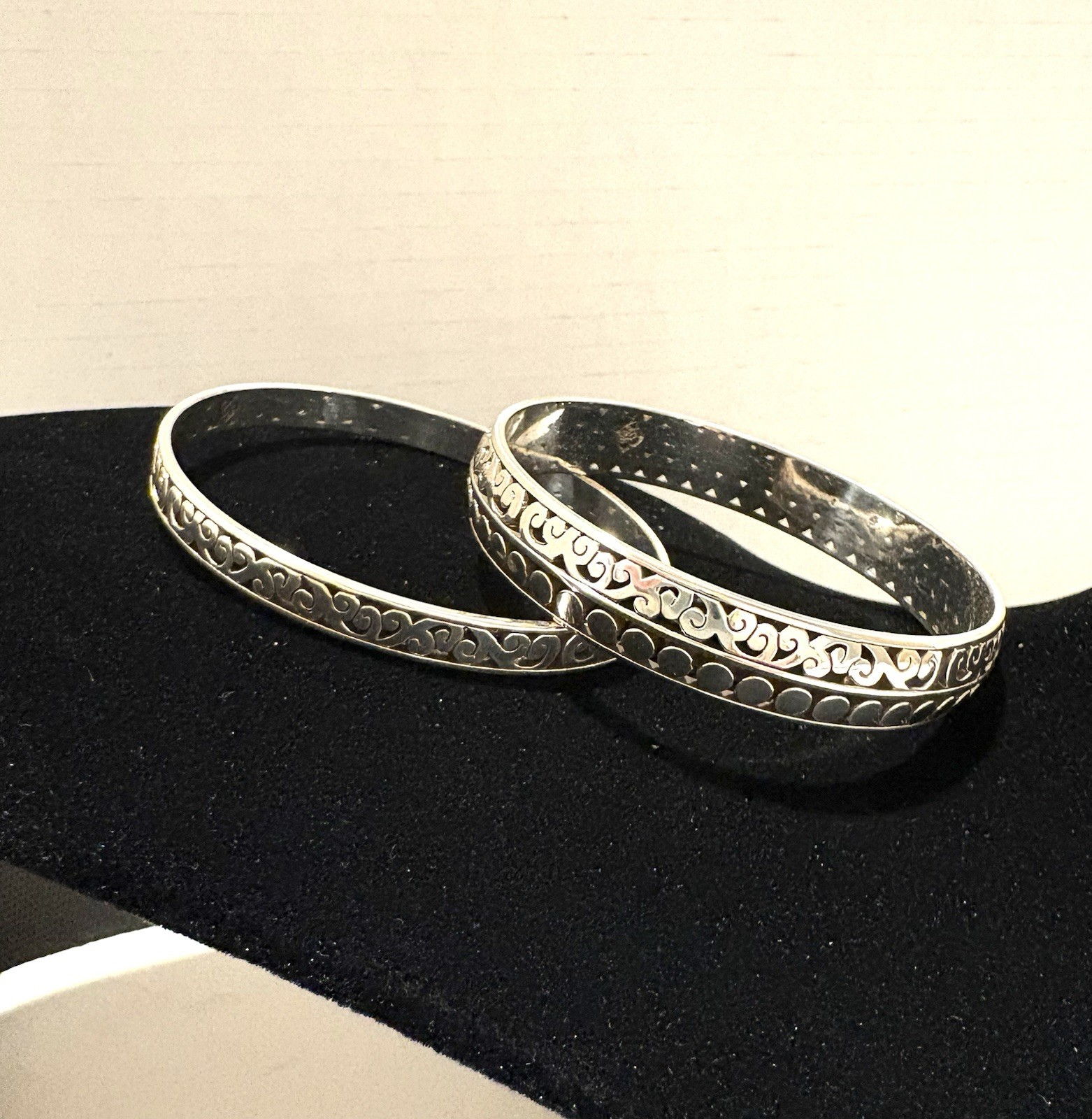 Brighton 2 Piece Stackable Bangle Set Beautiful S… - image 9