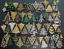 60 Vintage to Fashion Jewelry HUGE Enamel Christmas Tree Brooch Estate Lot #63