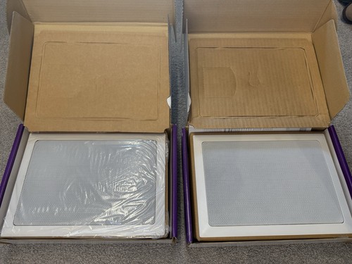 (2) RADIO SHACK 2 Way Wall Mount Speakers 40-4099 White NEW in Boxes Pair Set - Picture 2 of 6