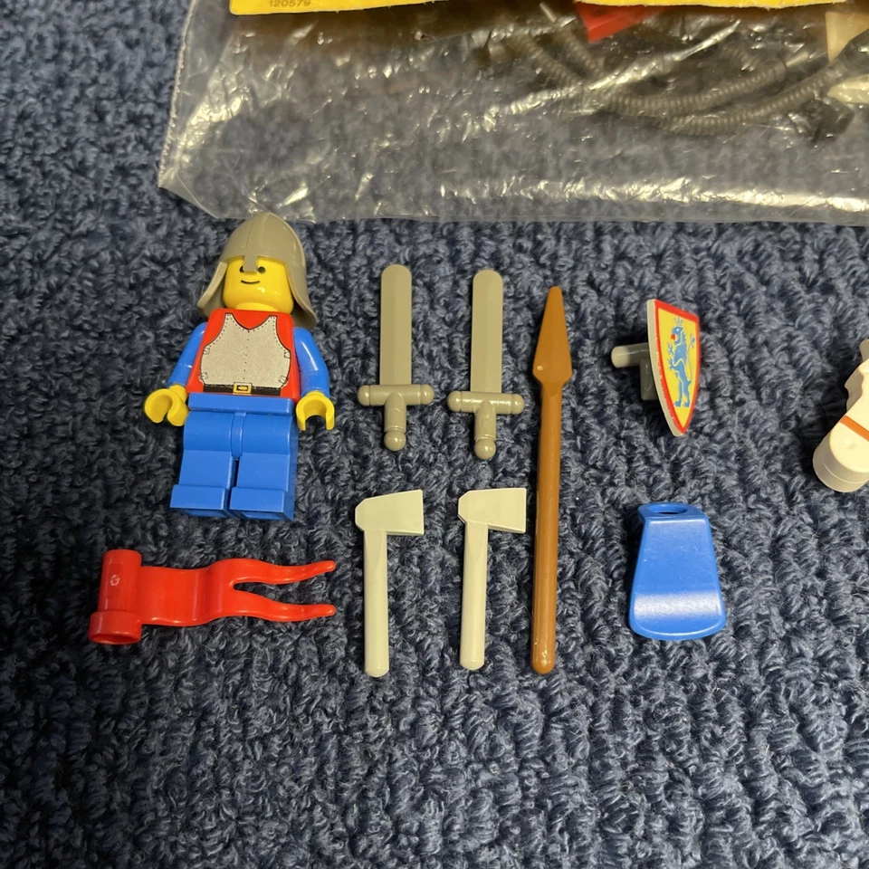 Lego Castle 6016 Knight’s Arsenal 100% completo boa forma - Imagem 4 de 4