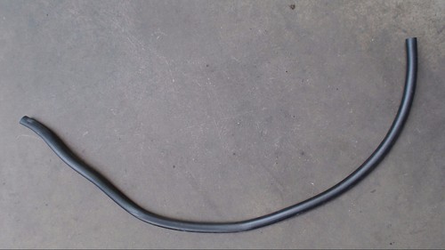 Dichtung Türe Türdichtung Fenster Nr. 2086774 8P3837671A Audi A3 1.9 Tdie DPF Bj