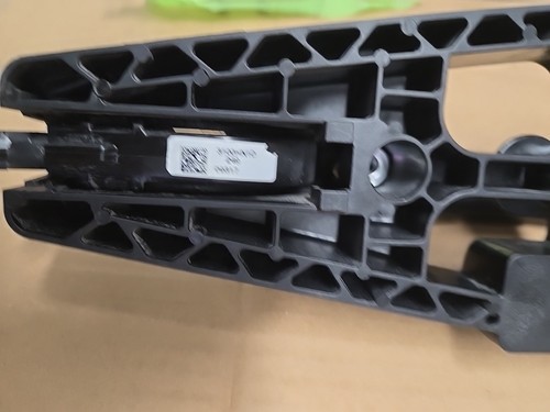 Exterior Door Handle Support Ford Mustang Ecoboost 2018 R/H OEM ES73F22464BD - Bild 4 von 8