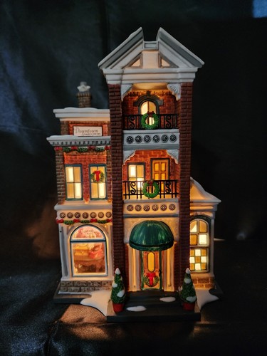 Dept 56 Christmas in the City "Downtown Radios & Phonographs" #59259 Limited - Picture 1 of 19