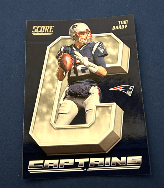 2018 Score Football Tom Brady Captains Insert #18 Future HOF Set Break NM