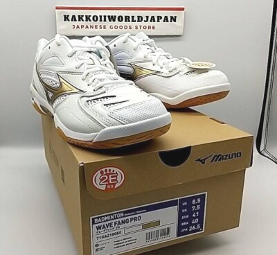 Mizuno Badminton Shoes WAVE FANG PRO White / Gold 71GA2100