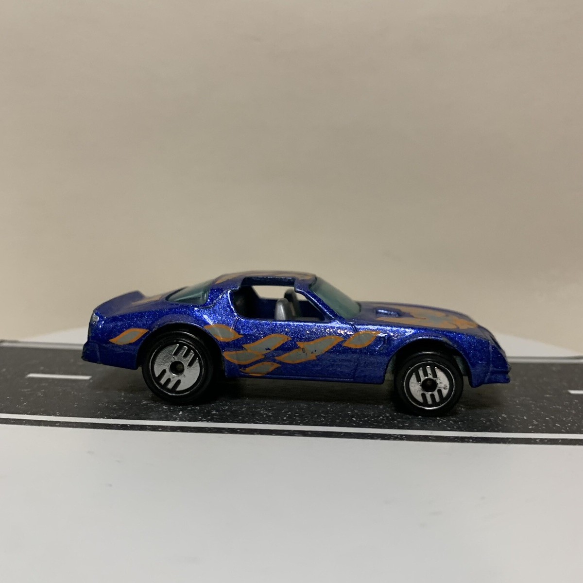 1989 Hot Wheels Hot Bird Pontiac Firebird Double Barrel Stunt Set