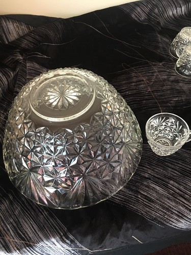 Vintage 16 ~ Piece Punch Bowl Cup Glass Set Anchor Hocking Arlington Design - Picture 11 of 12